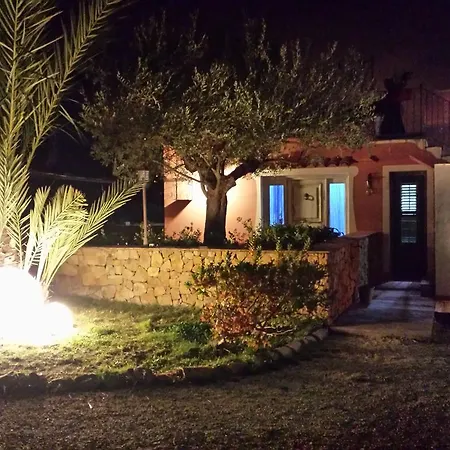 Il Colle Del Rustico 2*
